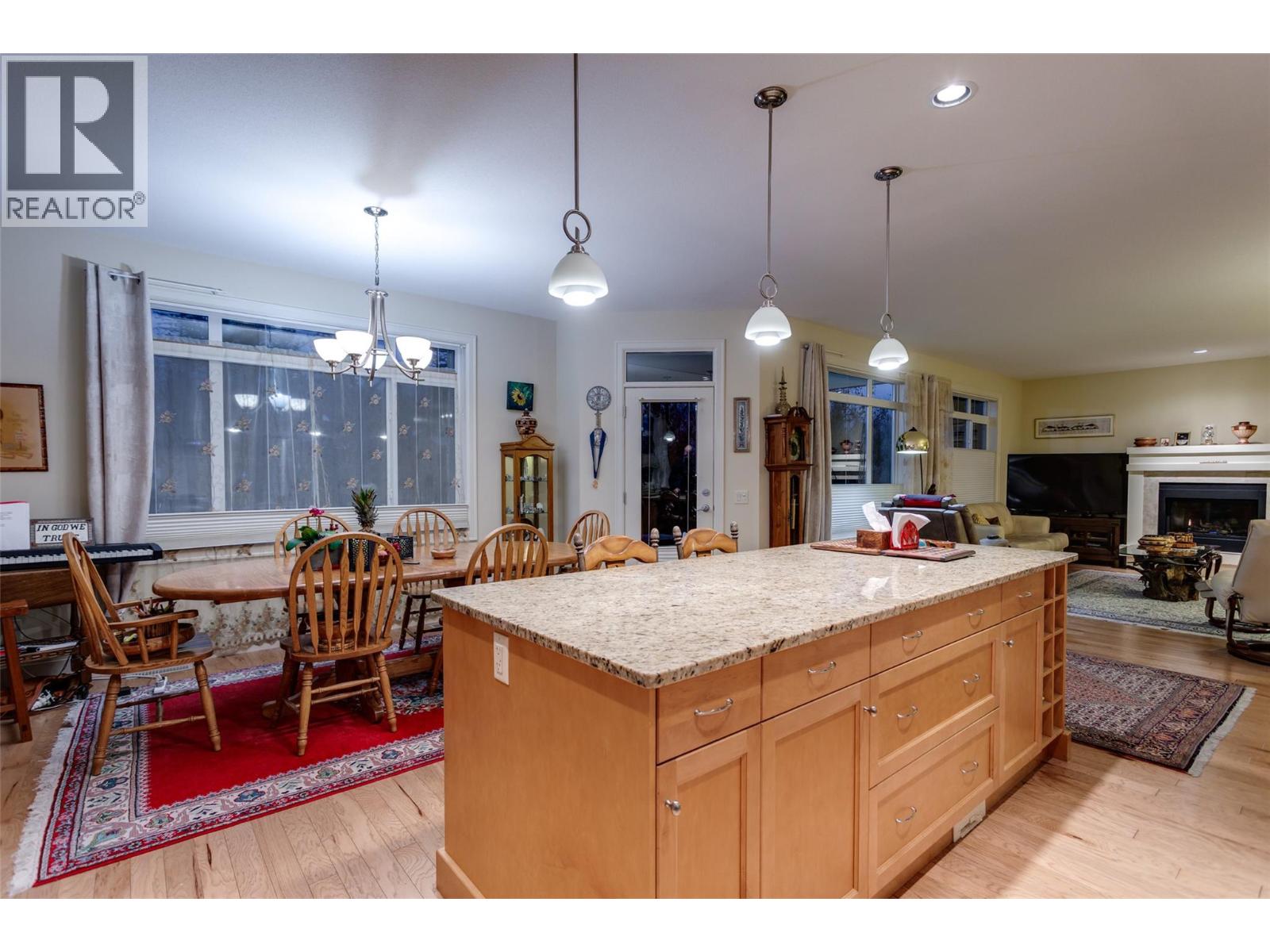 13099 Staccato Drive, Lake Country