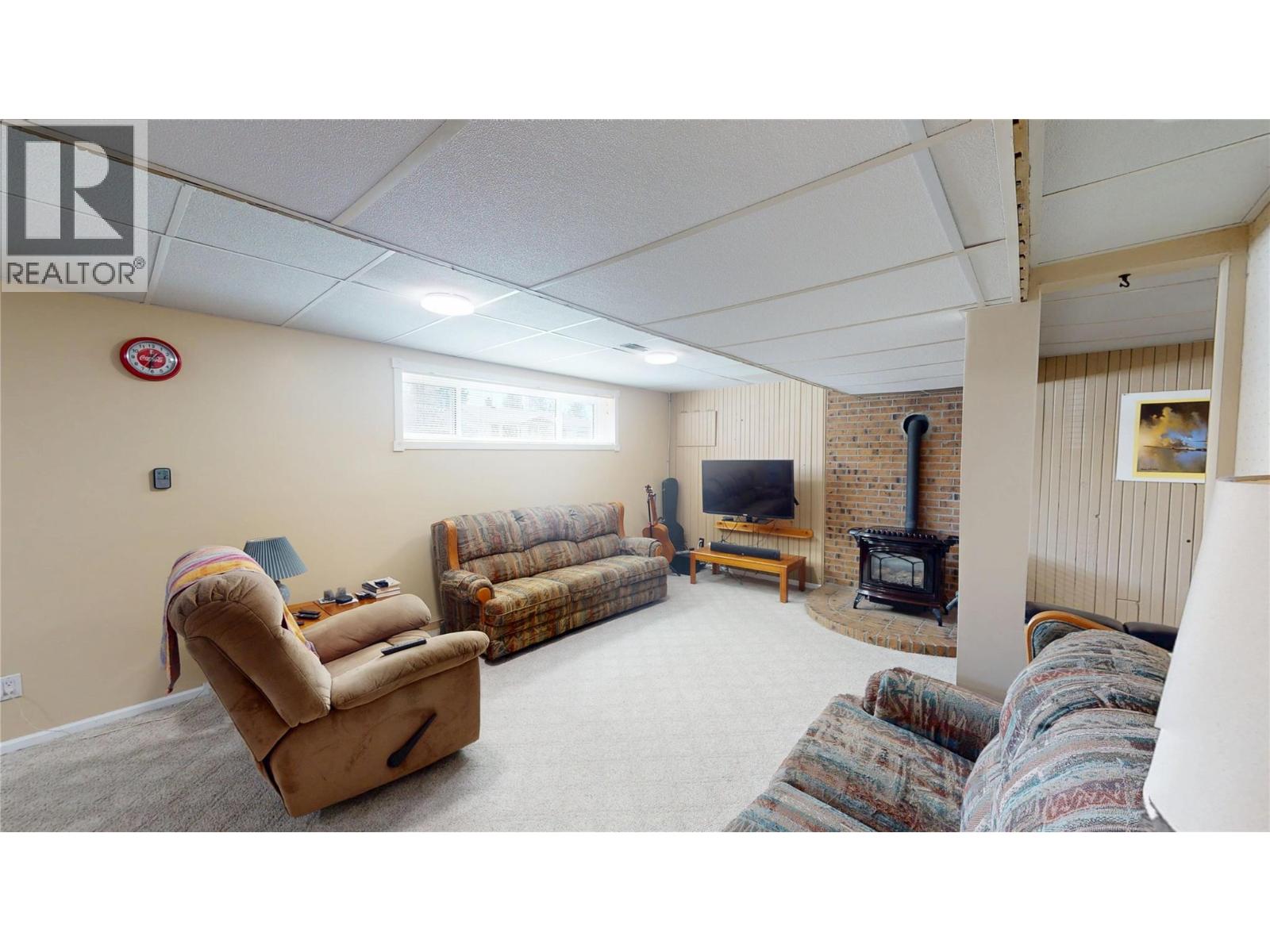 2724 2B Street S - 25