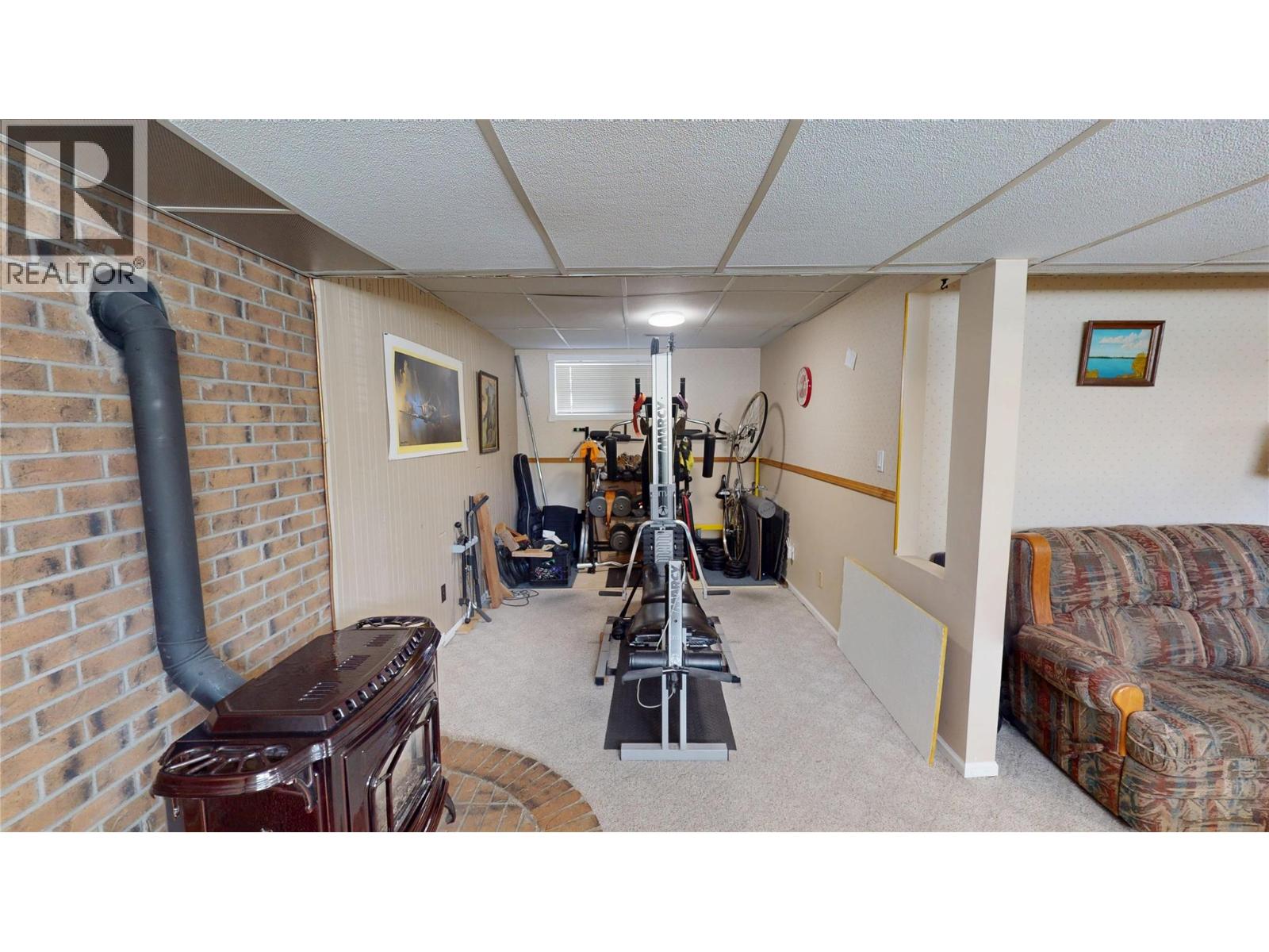 2724 2B Street S - 27