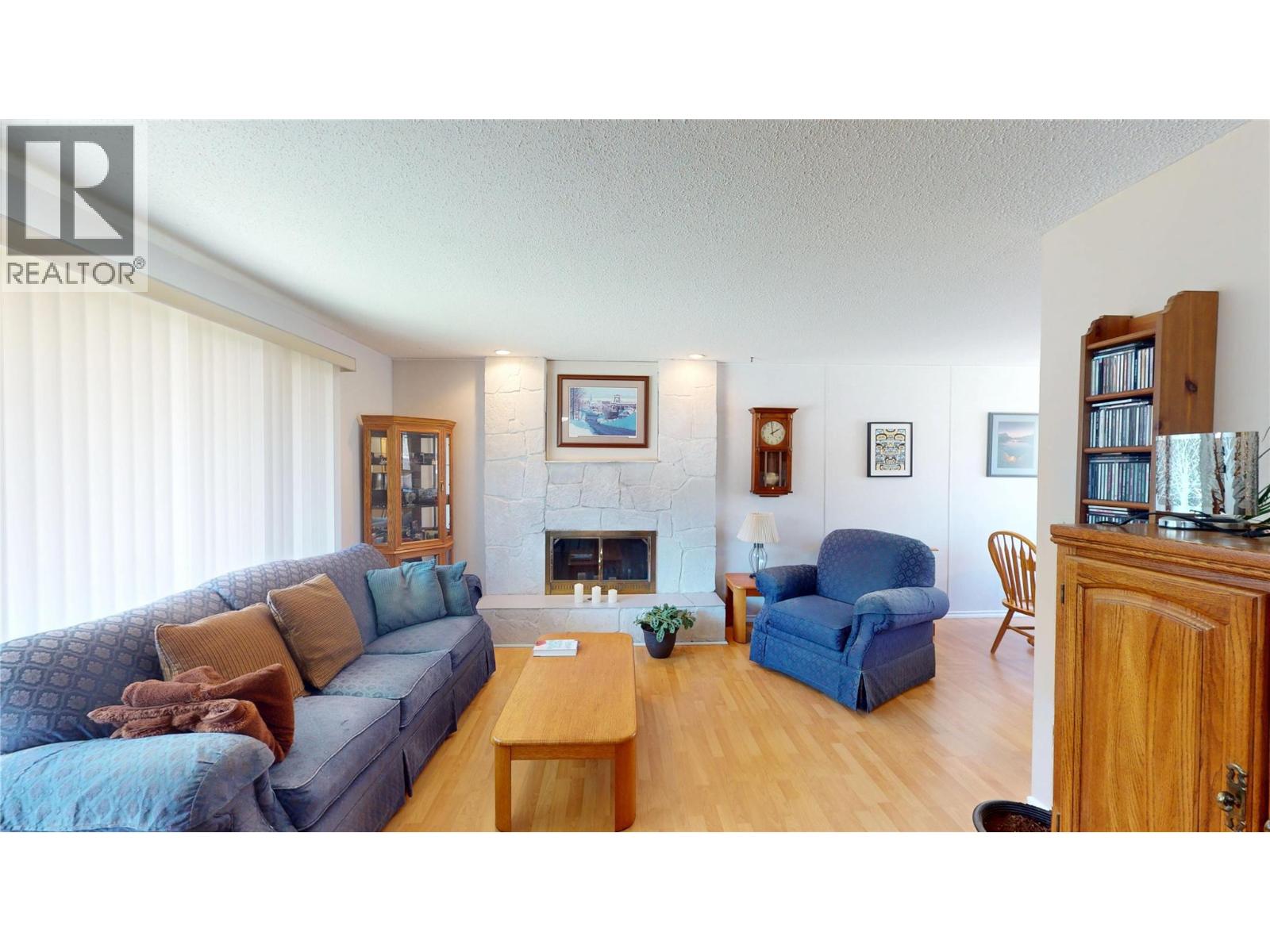 2724 2B Street S - 6