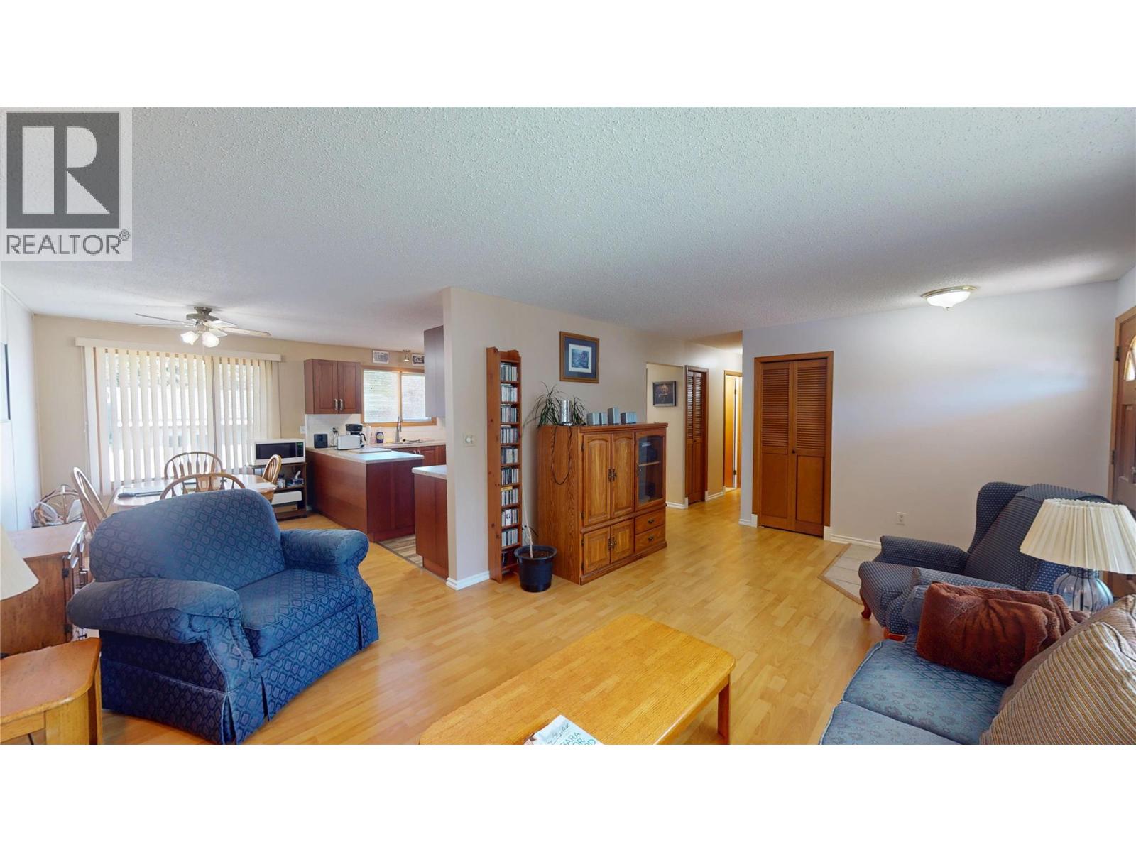 2724 2B Street S - 8