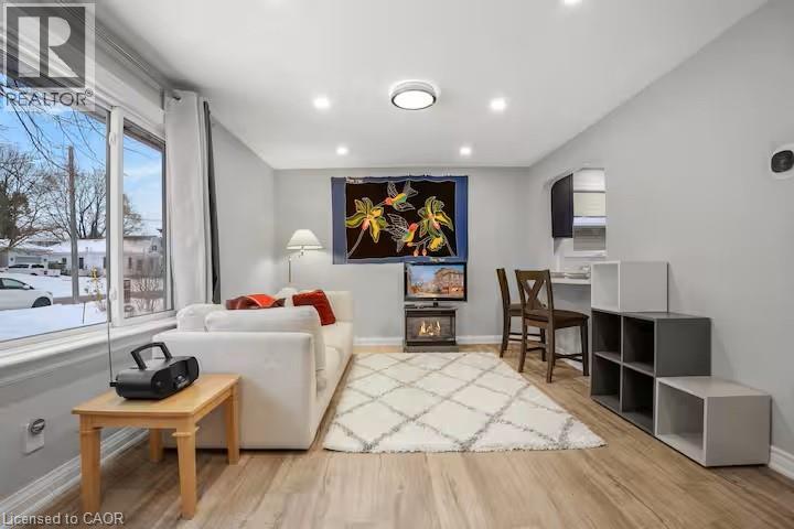 102 KRIBS Street Unit# Main, Cambridge, Ontario, N3C3N5 — Photo 4