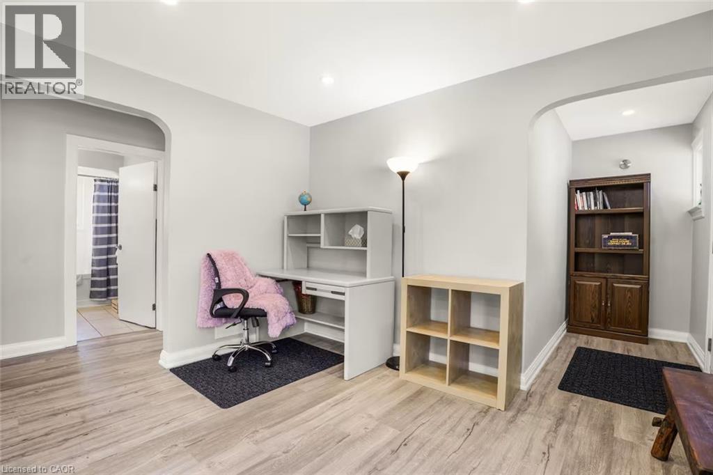 102 KRIBS Street Unit# Main, Cambridge, Ontario, N3C3N5 — Photo 7