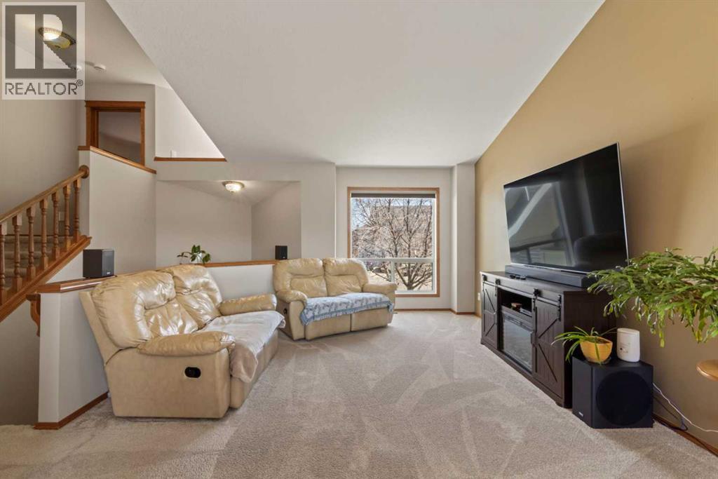 65 Canoe Circle SW - 6