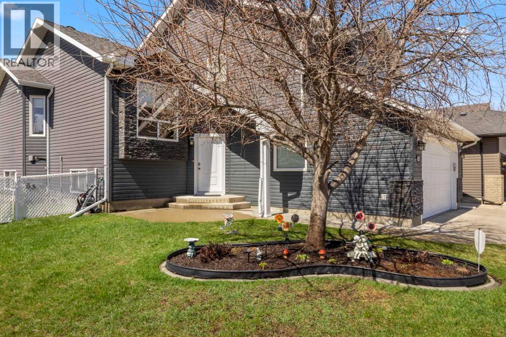 65 Canoe Circle SW - Image 3