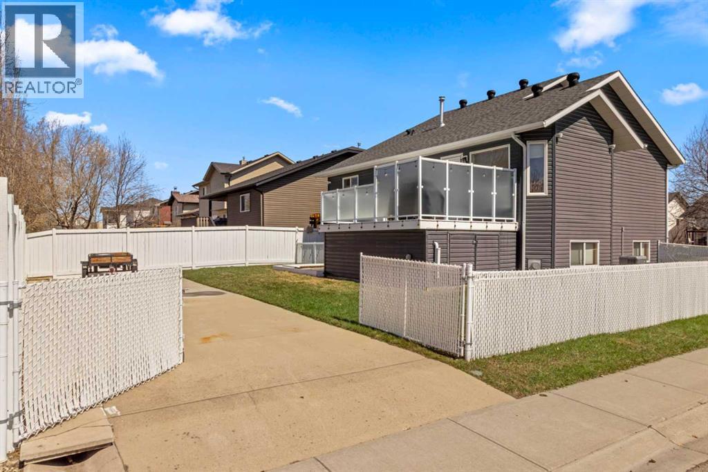 65 Canoe Circle SW - 31