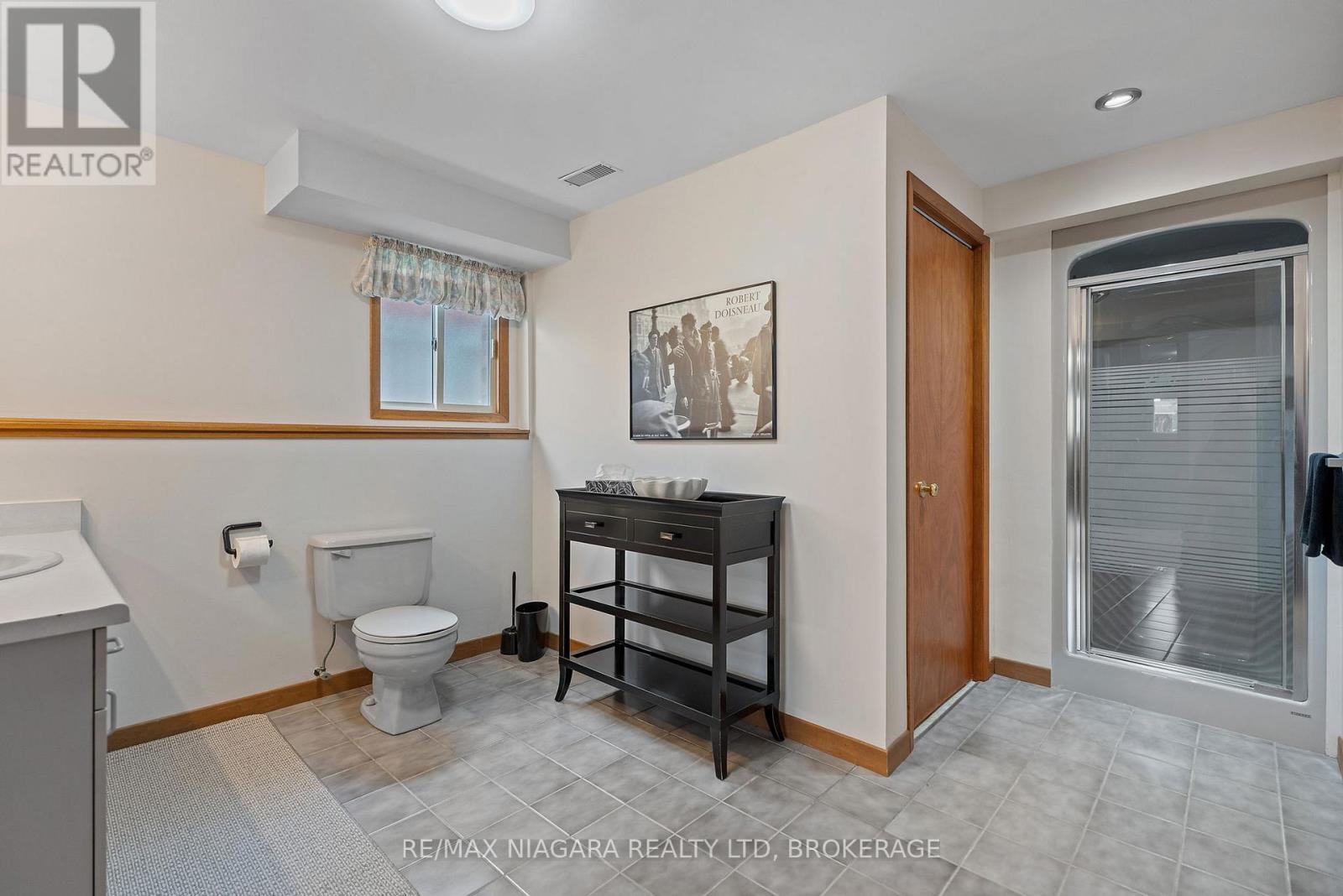 13 CORNWELL CIRCLE - 25