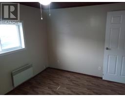 27 Caribou Road thumbnail 11