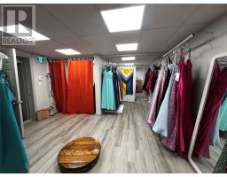 27 Caribou Road thumbnail 6
