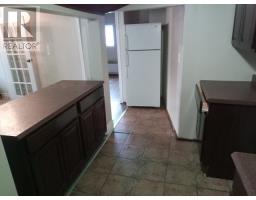 27 Caribou Road thumbnail 8