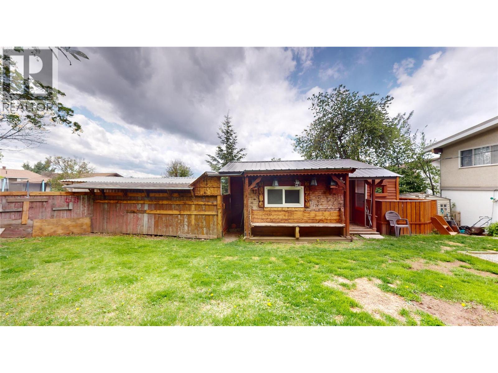 2617 2nd Street S - 64