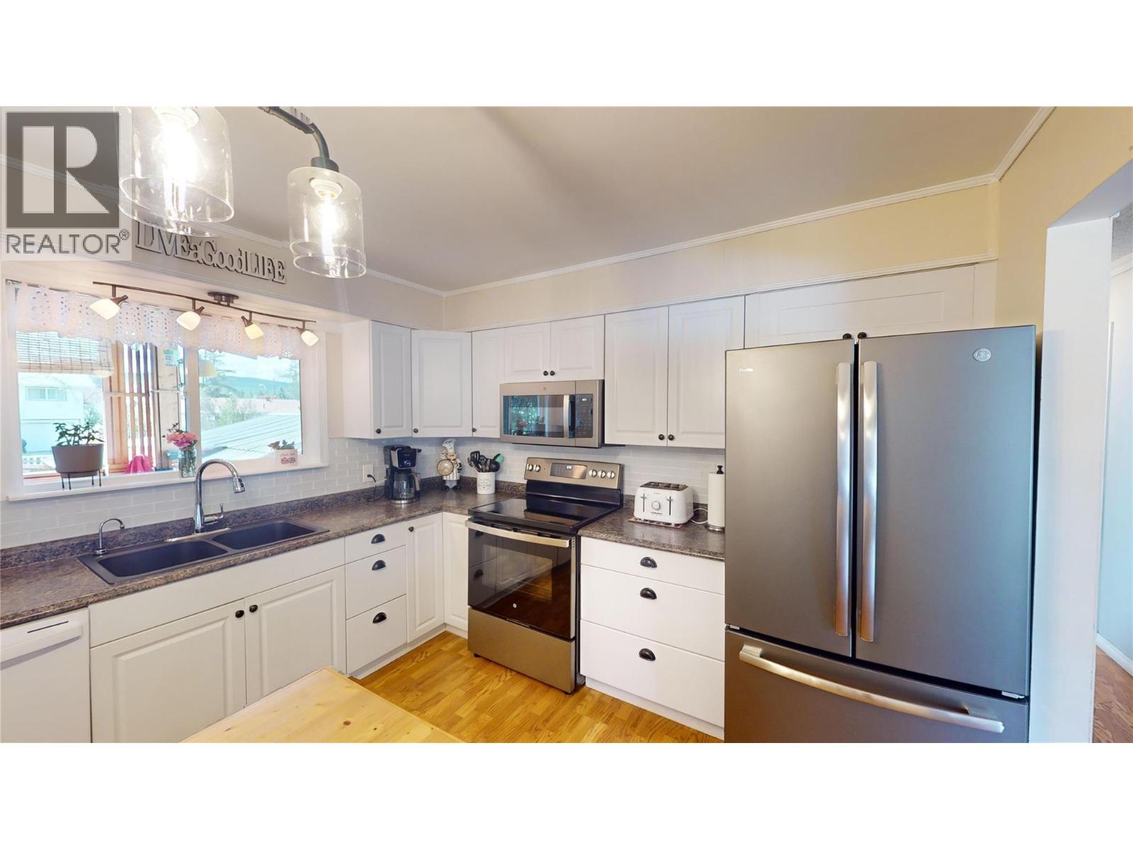 2617 2nd Street S - 32