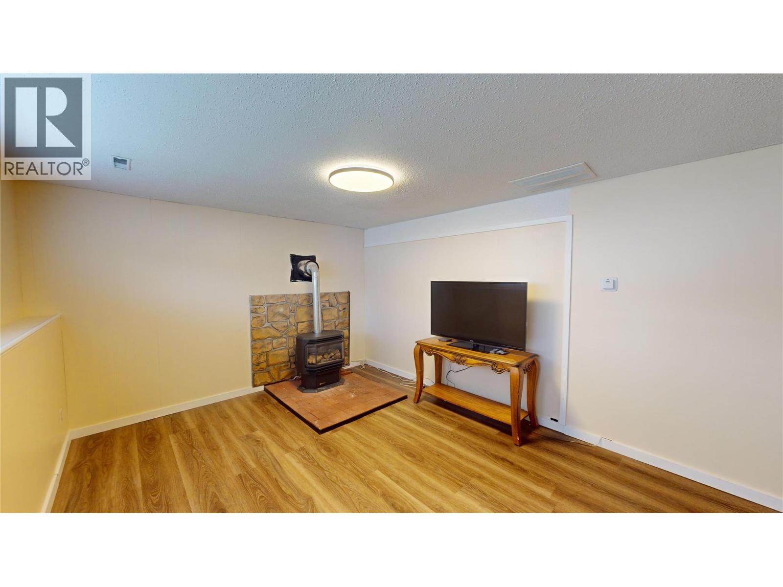 2617 2nd Street S - 7