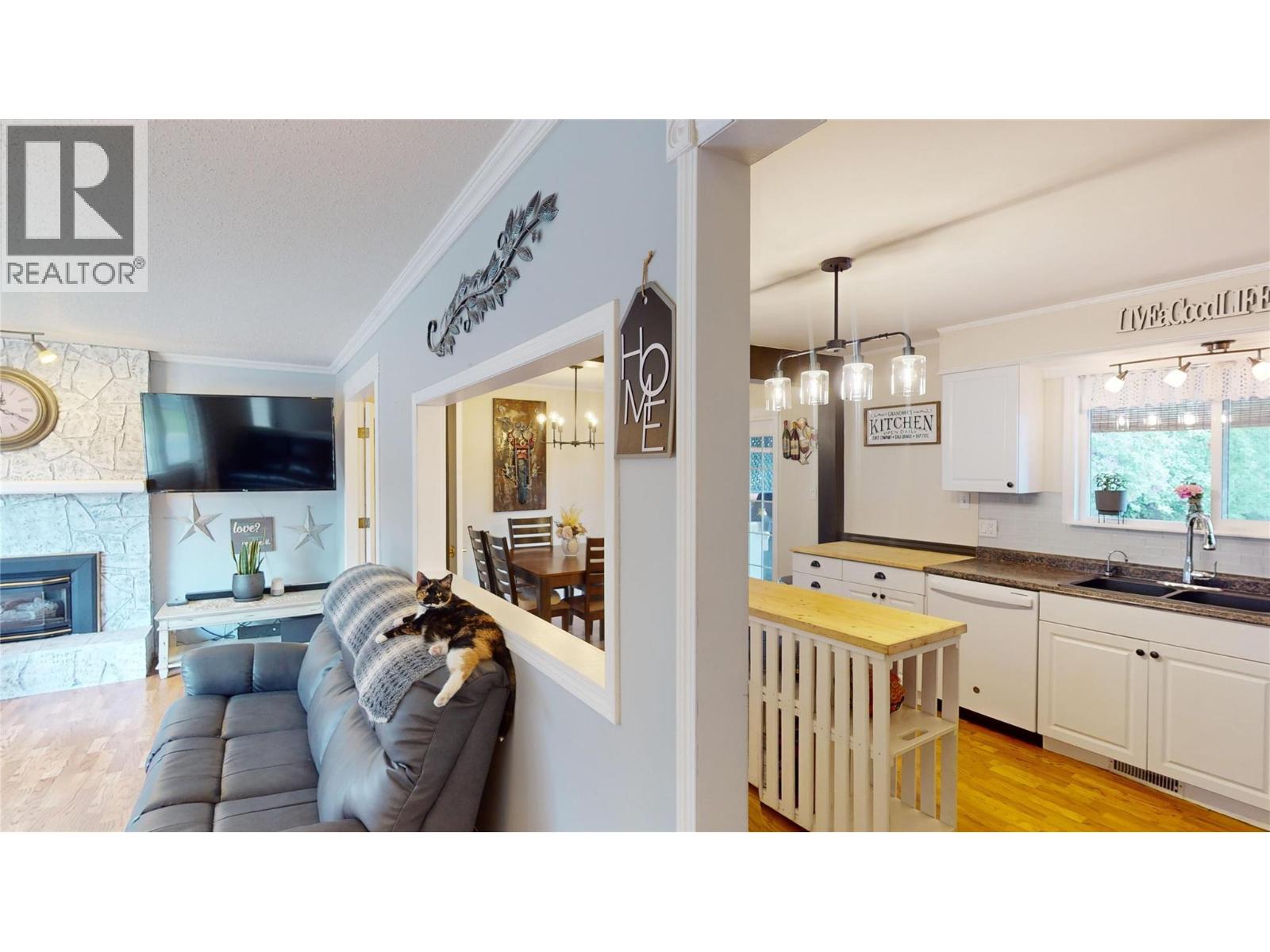 2617 2nd Street S - 19