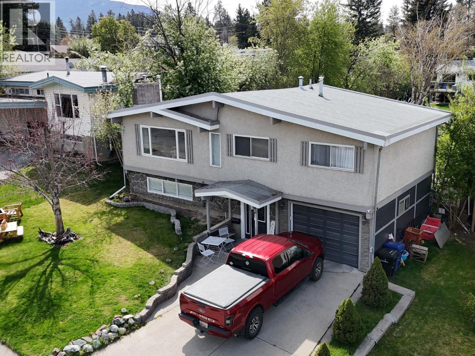 2617 2nd Street S - 77