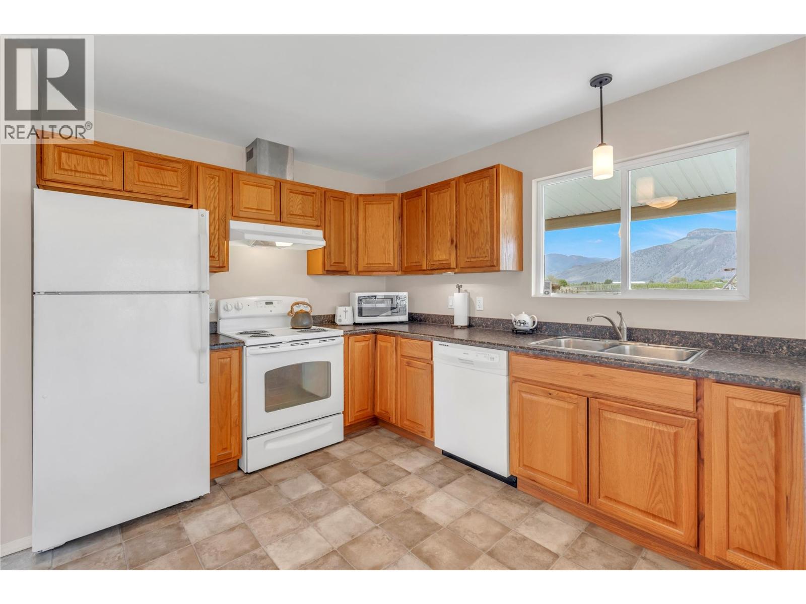 1911 Stewart Road, Cawston
