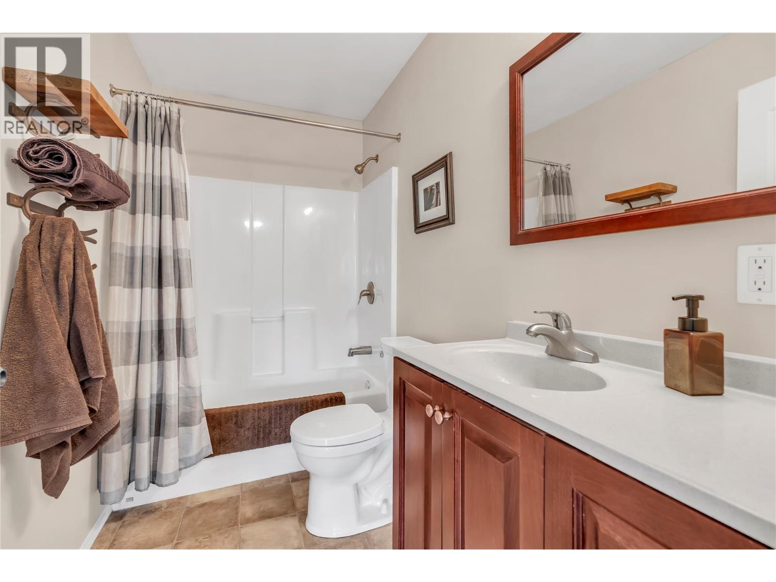 1911 Stewart Road, Cawston