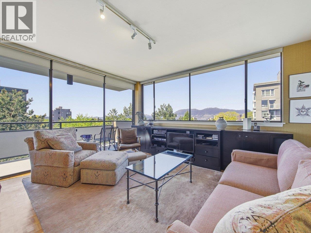 900 1685 W 14TH AVENUE, Vancouver