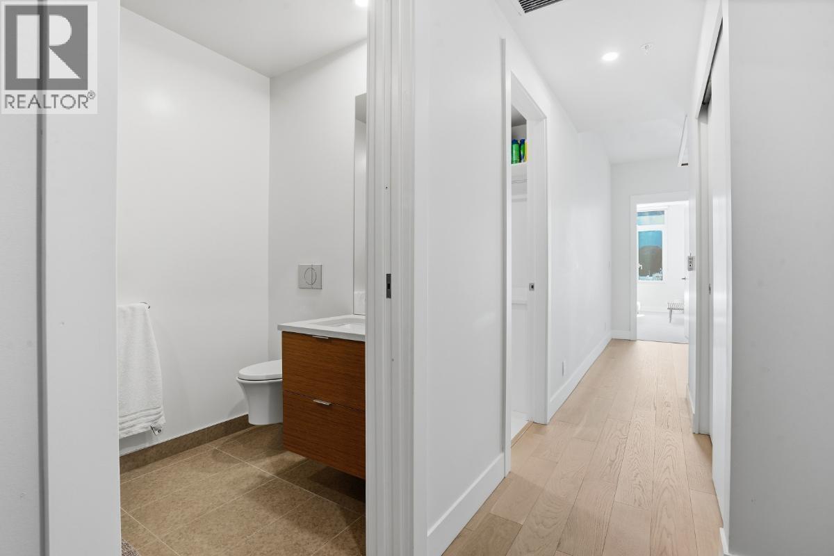 406 6707 NELSON AVENUE, West Vancouver
