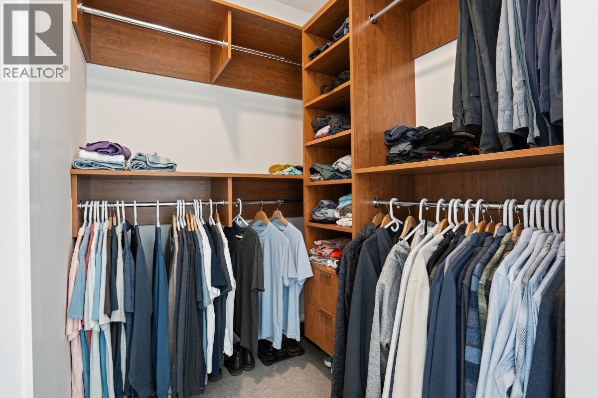406 6707 NELSON AVENUE, West Vancouver