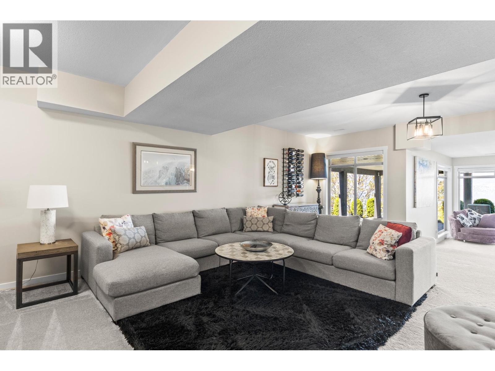 421 Edgemont Court - 41