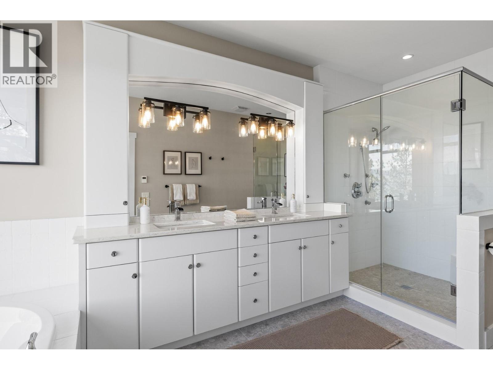 421 Edgemont Court - 35