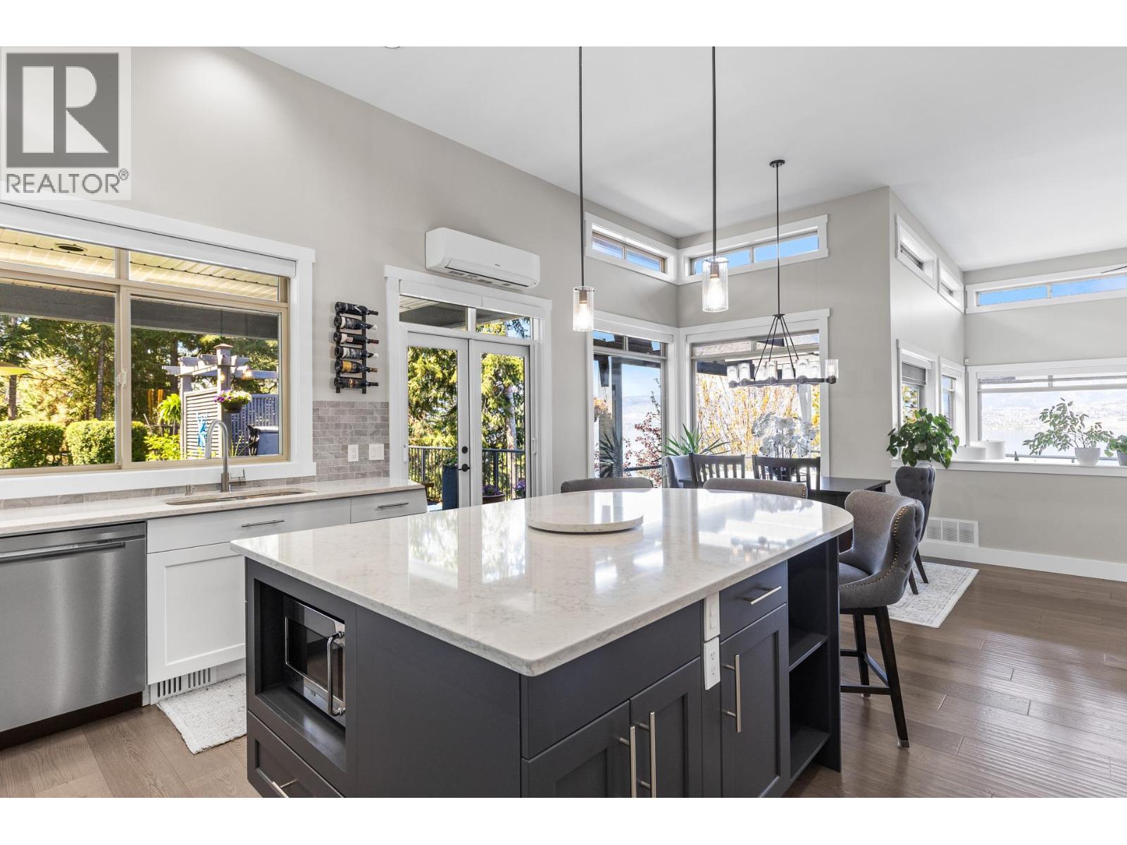 421 Edgemont Court - 21