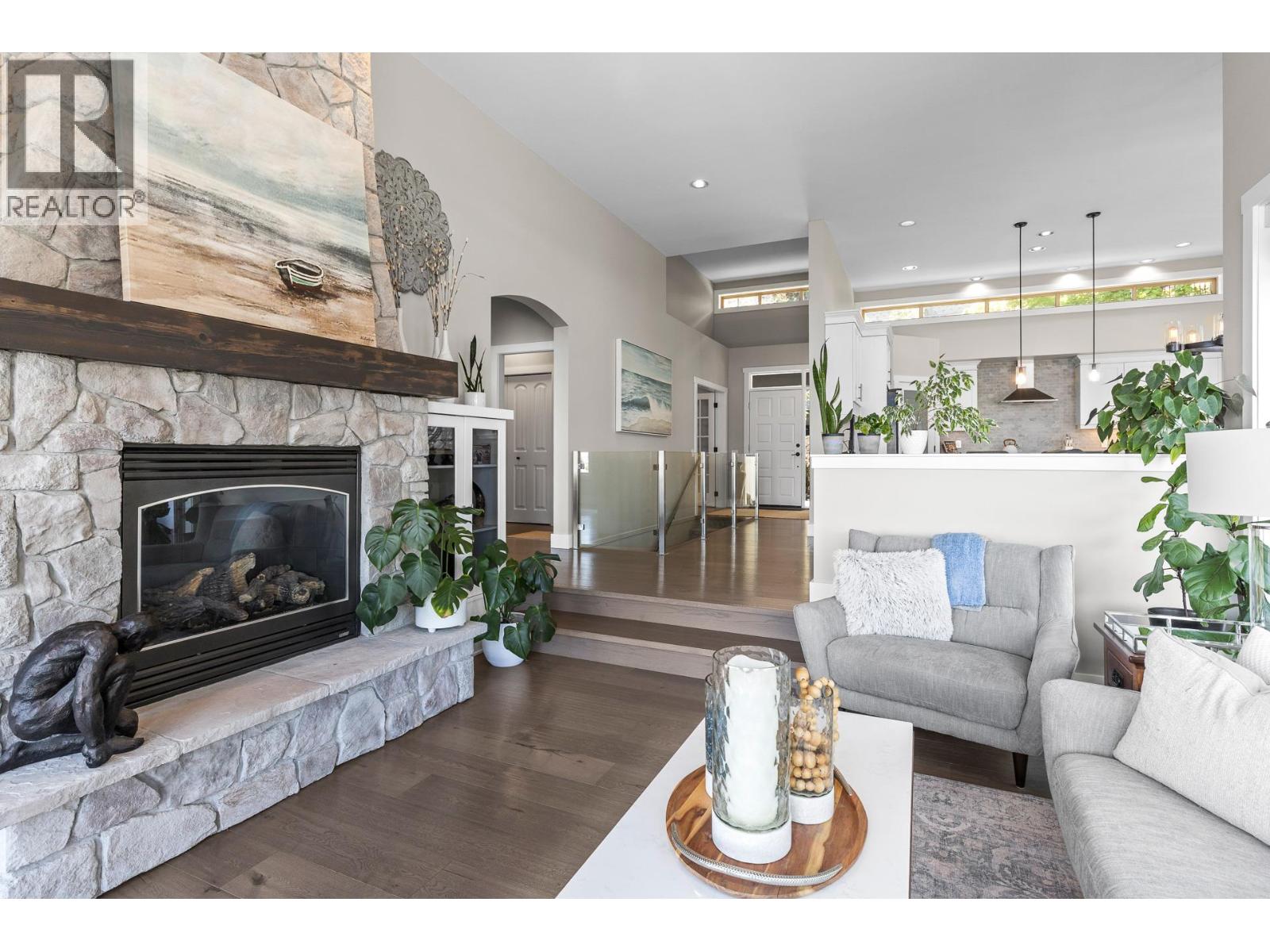 421 Edgemont Court, Kelowna