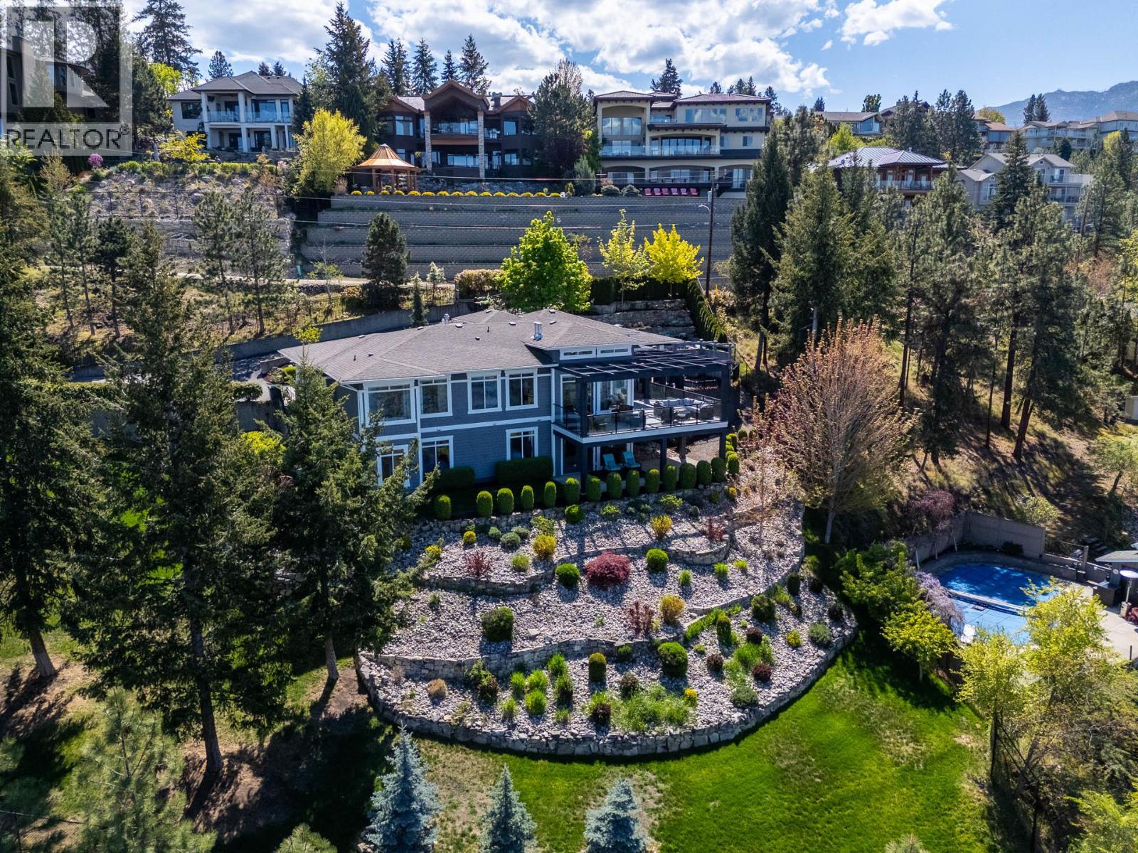 421 Edgemont Court - 65