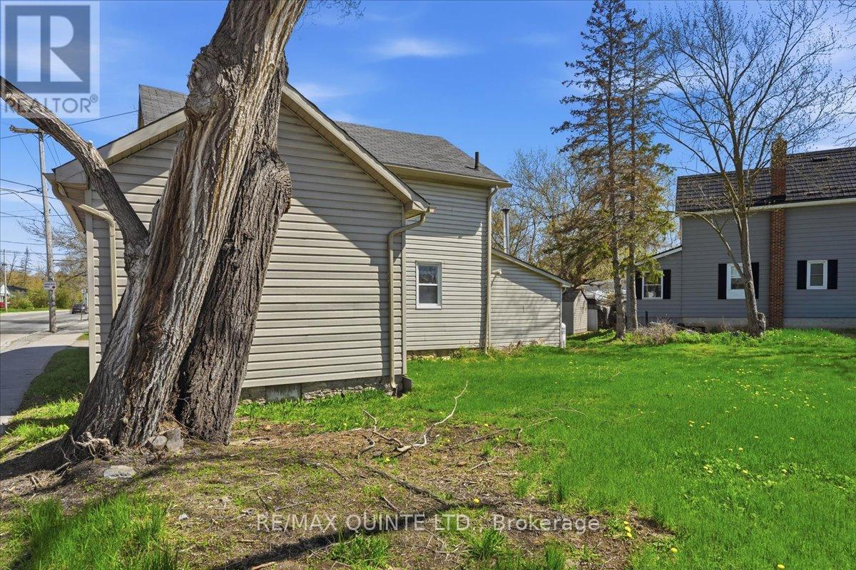 171 STATION STREET - 36