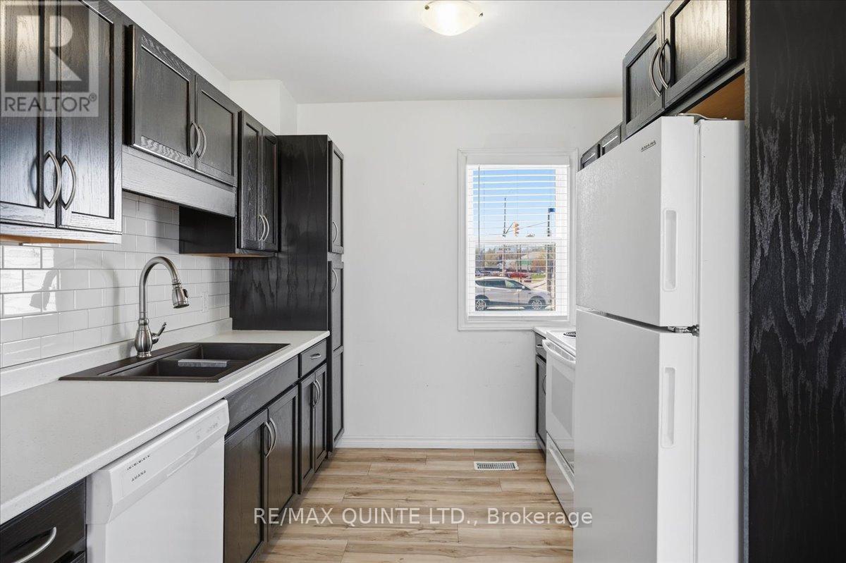 171 STATION STREET - 7