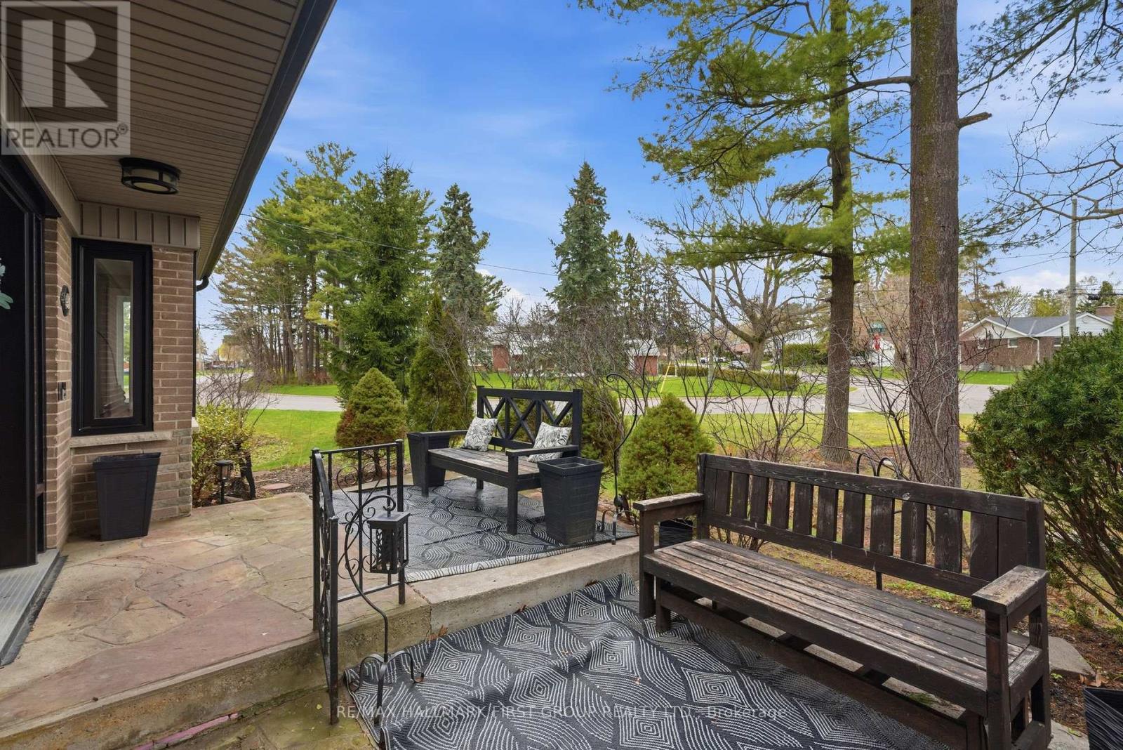 41 FREEMAN DRIVE - 45