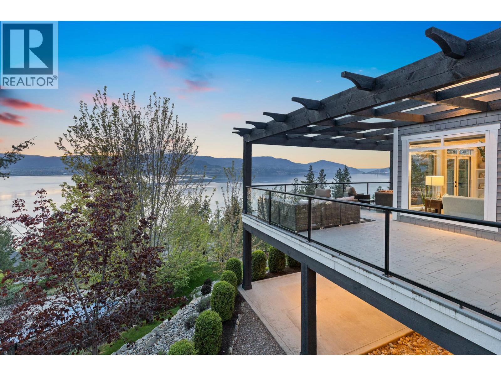 421 Edgemont Court, Kelowna