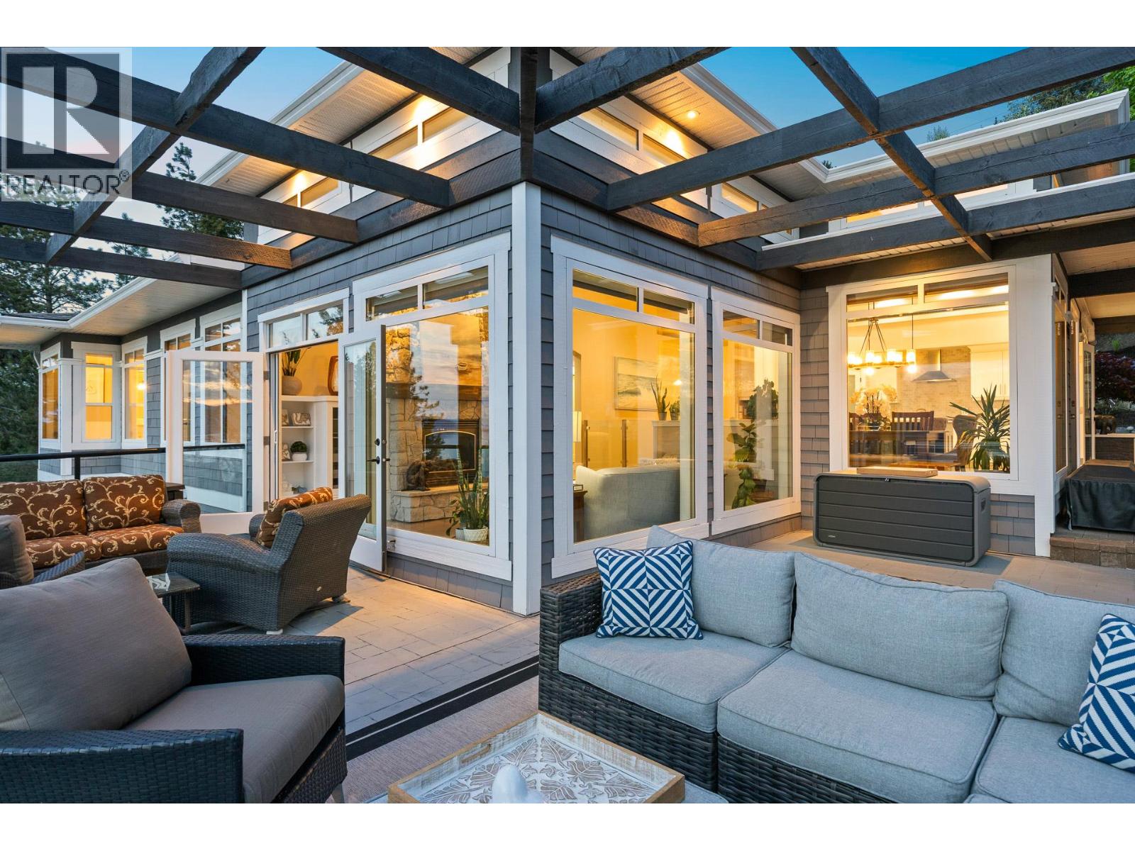 421 Edgemont Court, Kelowna