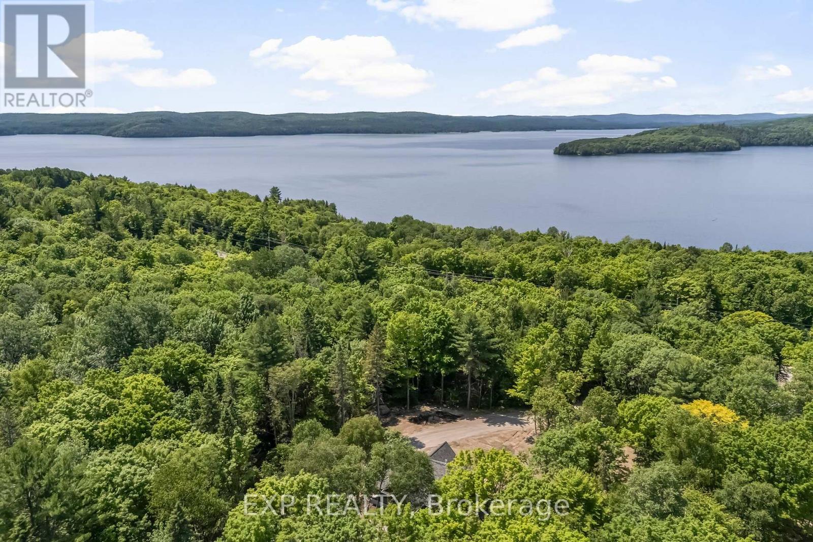 747 LAKEWOODS DRIVE - 40