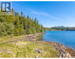 7 Hot Springs Cove, Tofino, BC V0R2Z0 Photo 16