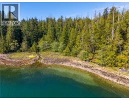 7 Hot Springs Cove, Tofino, BC V0R2Z0 Photo 19
