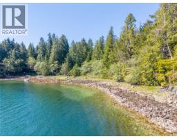 7 Hot Springs Cove, Tofino, BC V0R2Z0 Photo 15