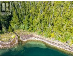 7 Hot Springs Cove, Tofino, BC V0R2Z0 Photo 28