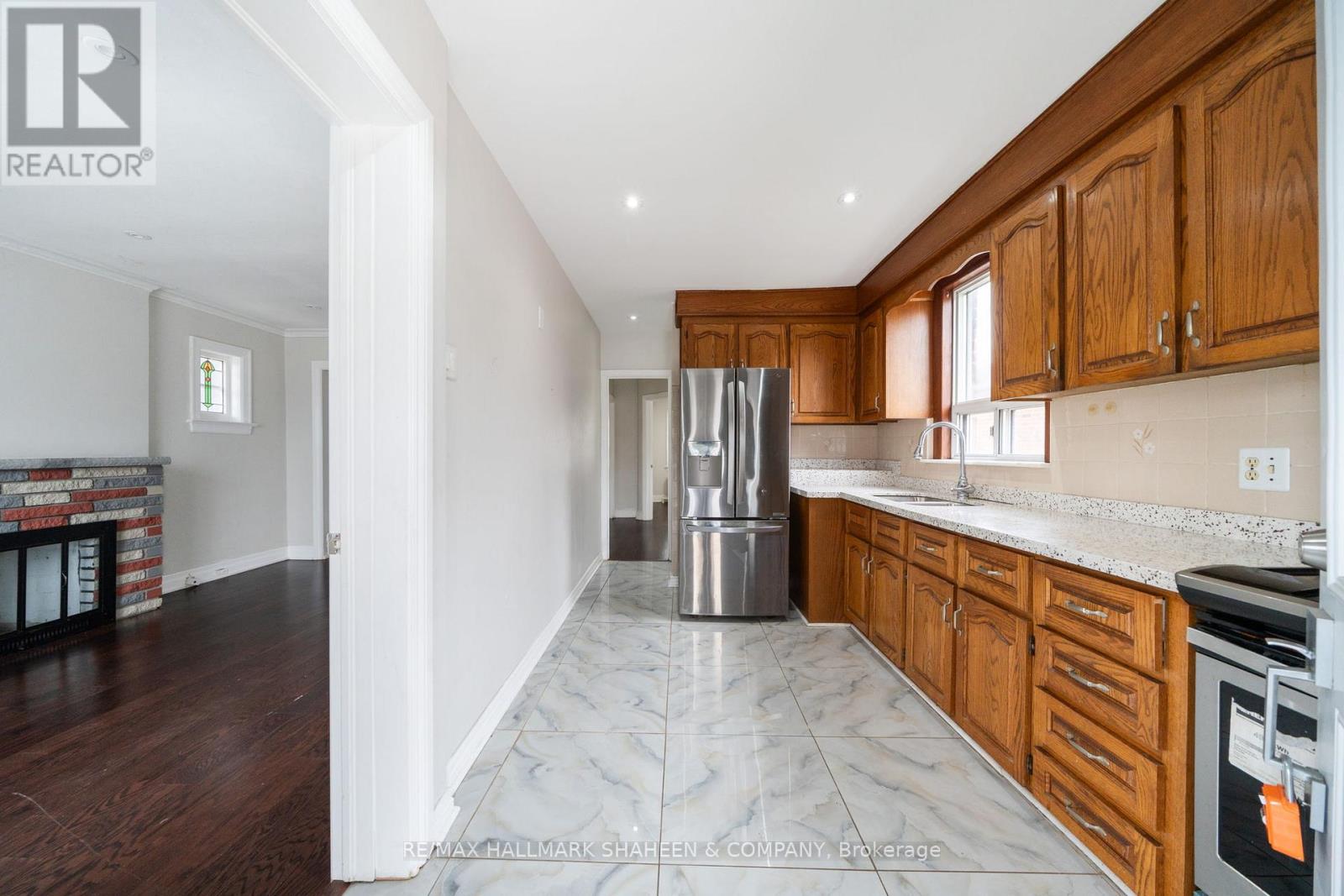 378 O'CONNOR DRIVE - 16