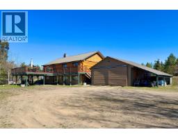 3574 Spokin Lake Road, Williams Lake, BC V0K2G0 Photo 29