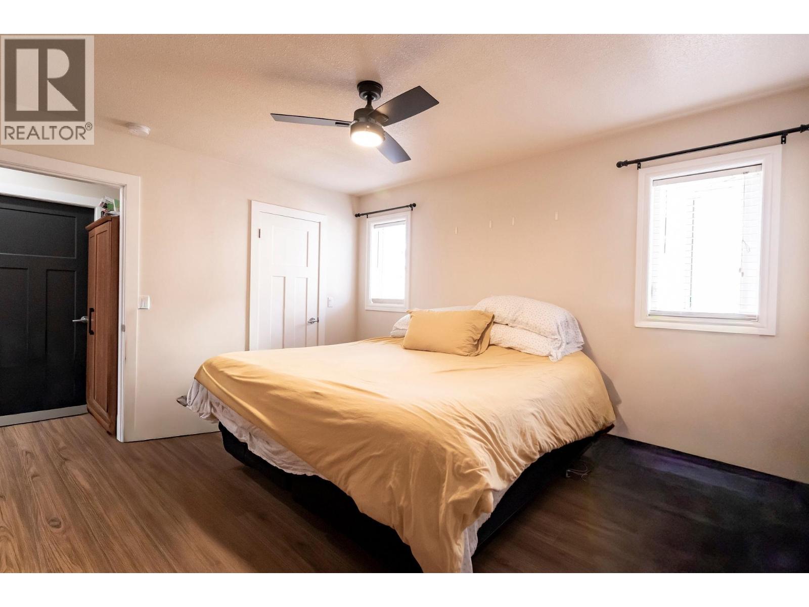 8908 112 AVENUE - 20