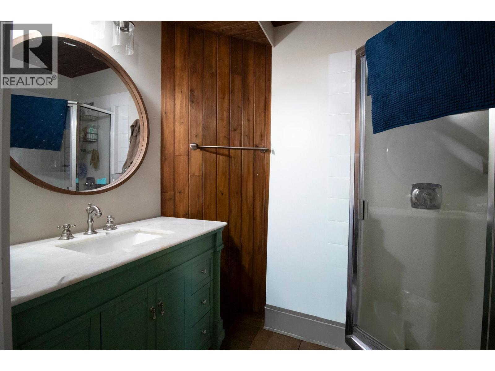 8908 112 AVENUE - 23