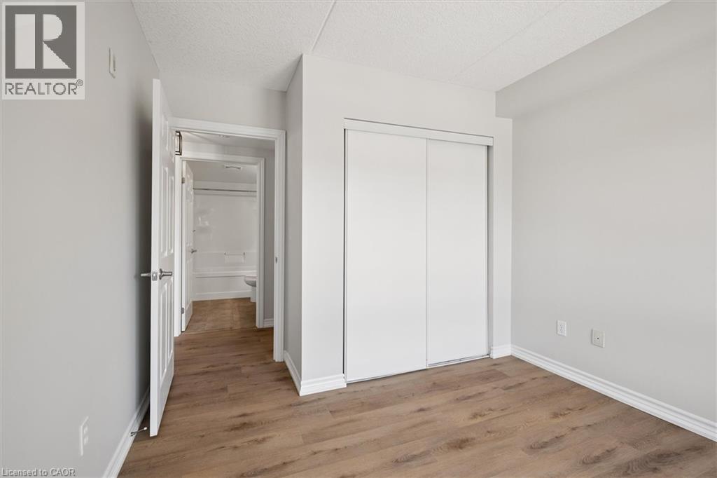 43 GOODWIN Drive Unit# 302C, Guelph, Ontario, N1L0E8 — Photo 15