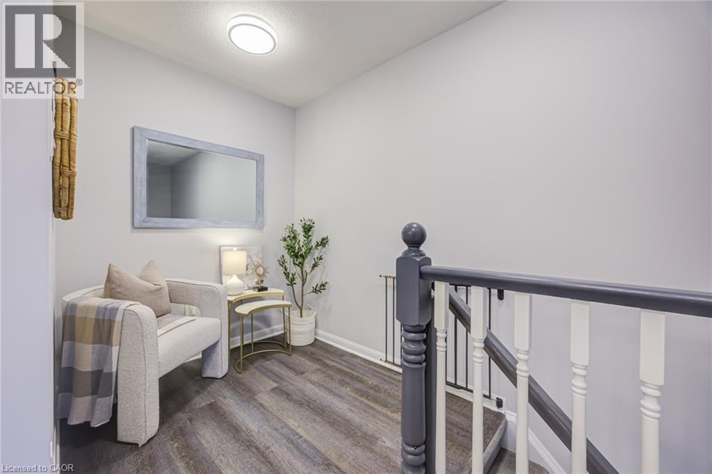 766 CHALLINOR Terrace, Milton, Ontario, L9T7V5 — Photo 10