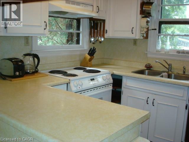 135 GLENFOREST Road - 19