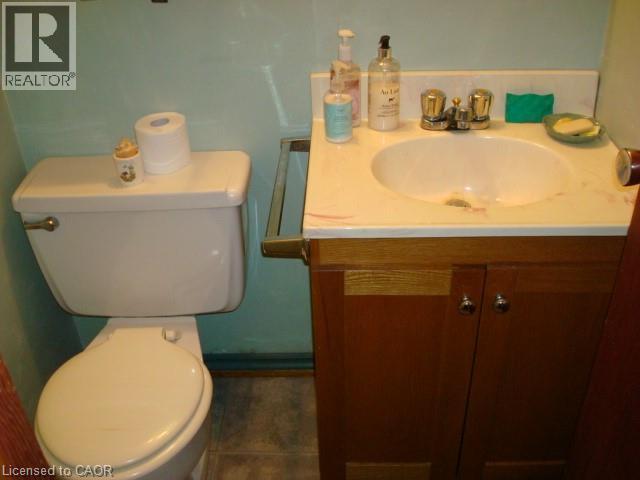 135 GLENFOREST Road - 35
