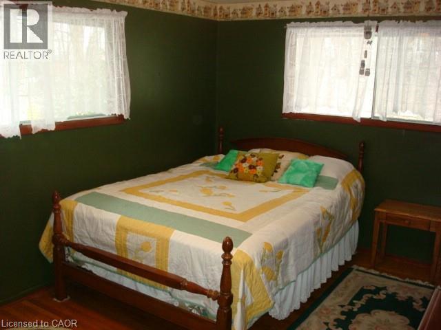135 GLENFOREST Road - 33