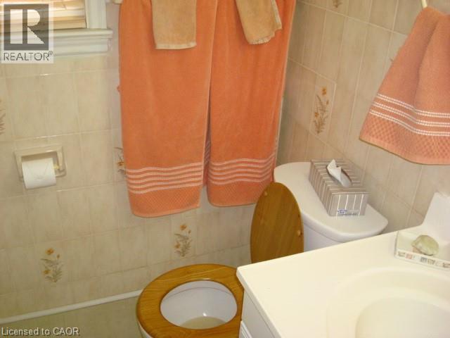 135 GLENFOREST Road - 38