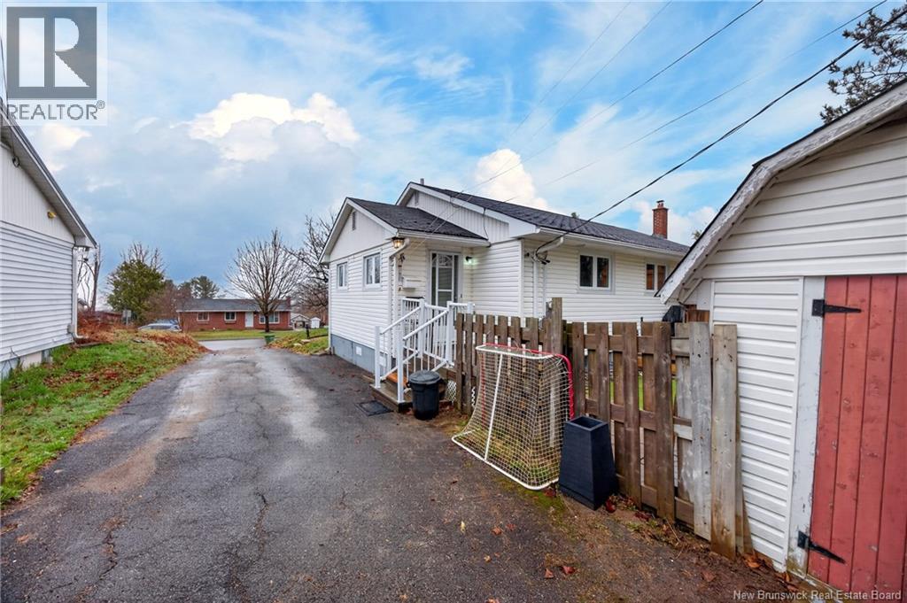 18 Birchcroft Drive - 39